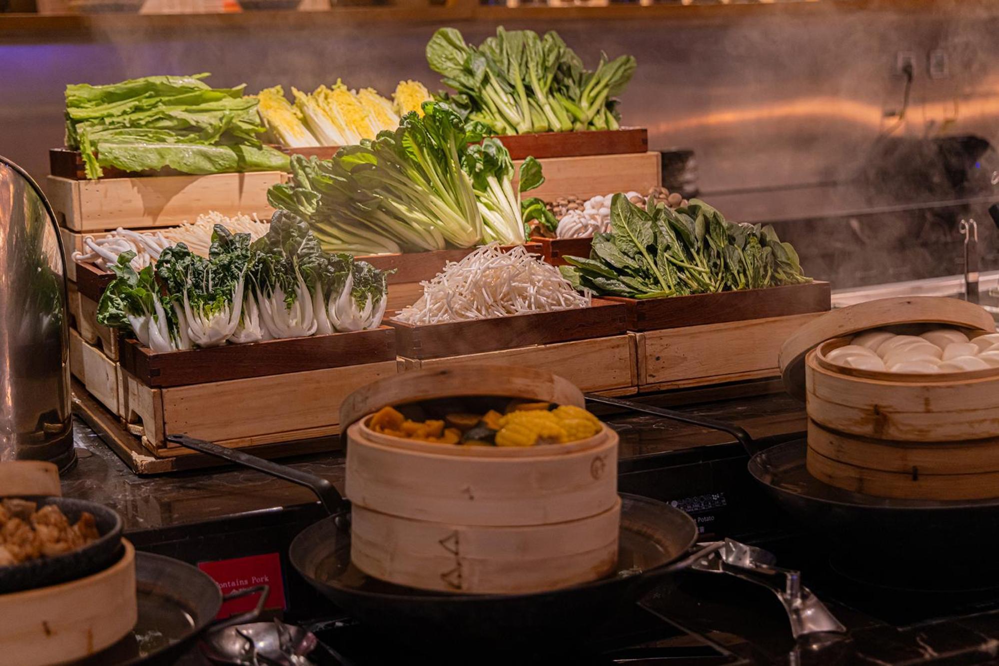 Intercontinental Beichen By Ihg L Walking Distance To Bird's Nest & Water Cube & Metro Station L Interconnected With China National Convention Center L Award-winning Club Lounge With Mixologist L Direct Metro Line To Wangfujing